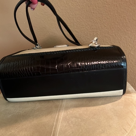 Brighton collectibles Eloise hobo bag, bone/black - Picture 3 of 8